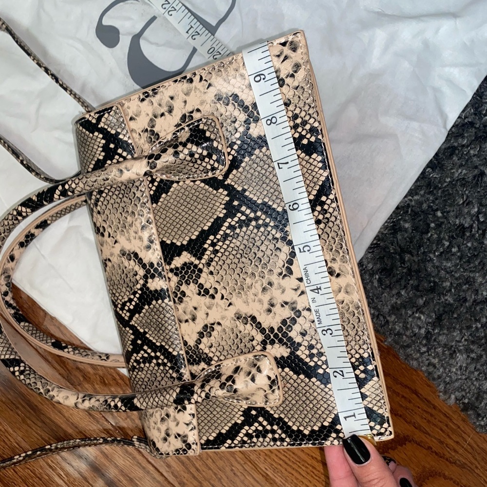 Snake Print Purse - Picture 7 of 9